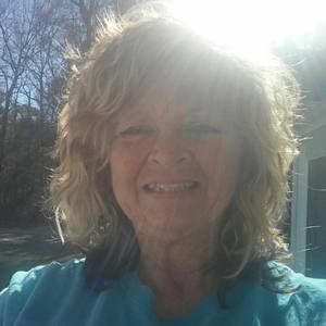 Meet your Posher, Deborah